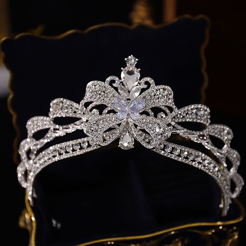 Tech Hair Accessories - Luxury Cubic Zirconia Crystal Bow Knot